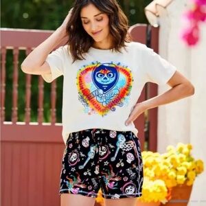 Disney Pixar Coco Miguel Womens shorts Size Xs, Disneyland, Disney resort